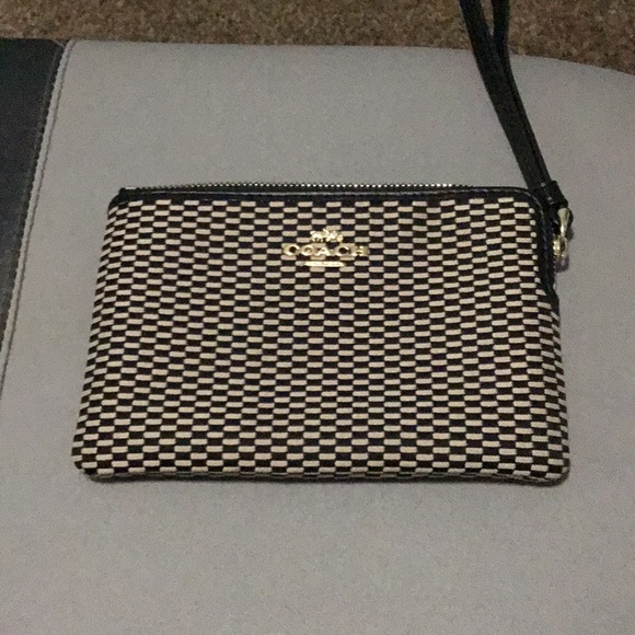 Coach corner zip wristlet - legacy jacquard fabric - Picture 4 of 4